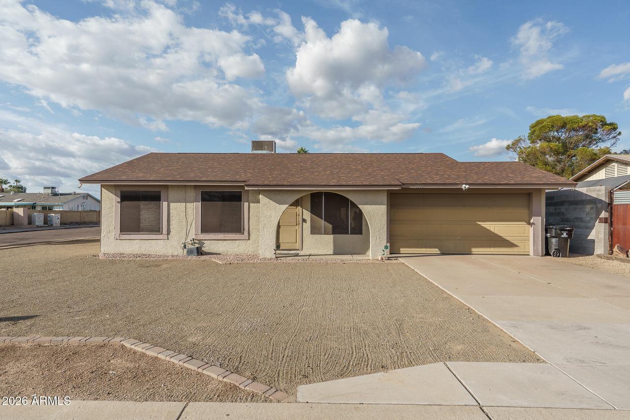2602 E Grovers Ave., Phoenix, AZ 85032