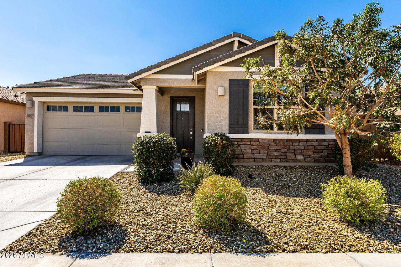 19231 W Hazelwood St., Litchfield Park, AZ 85340