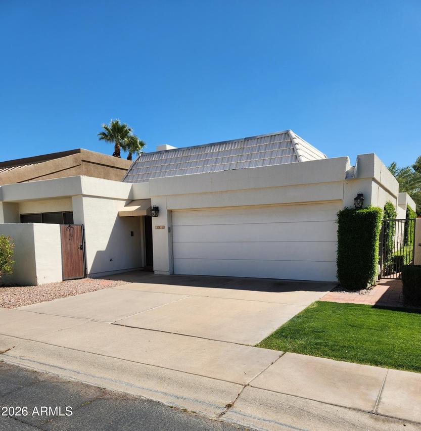 2505 E Denton Ln., Phoenix, AZ 85016