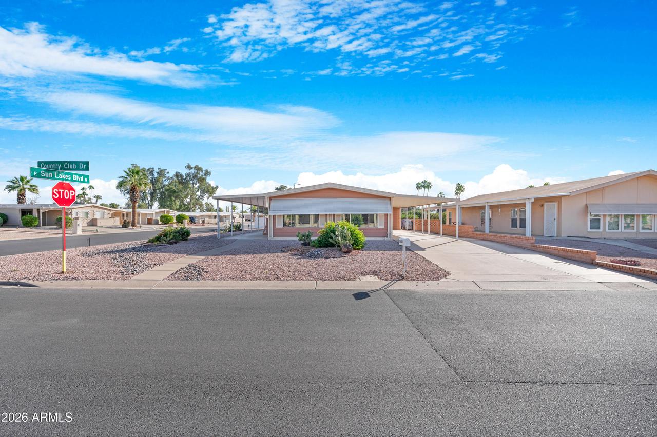 25635 S Country Club Dr., Sun Lakes, AZ 85248