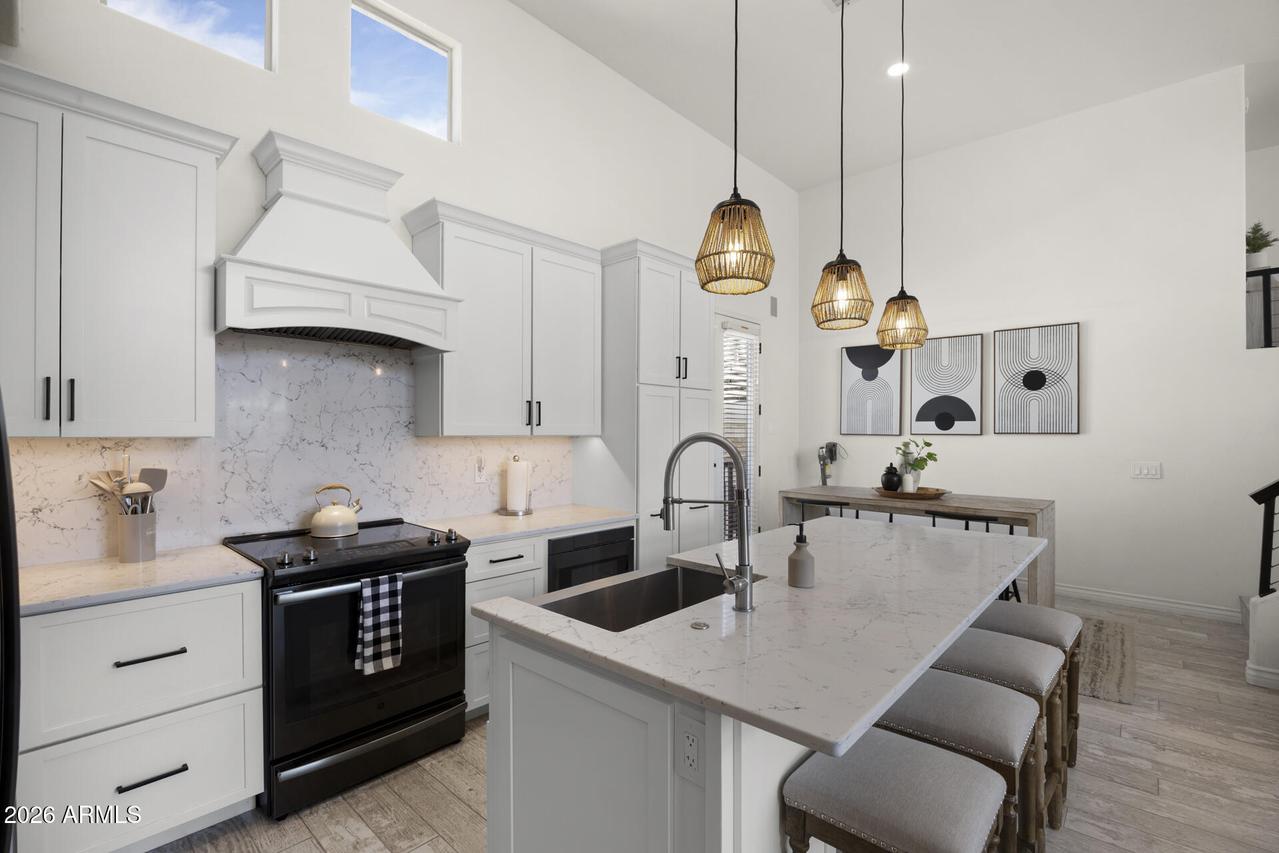 15221 N Clubgate Dr. #2064, Scottsdale, AZ 85254