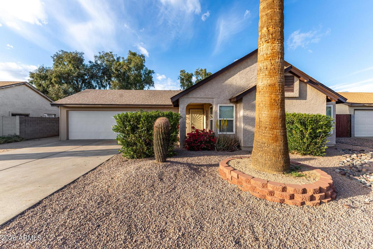 5240 W Voltaire Dr., Glendale, AZ 85304