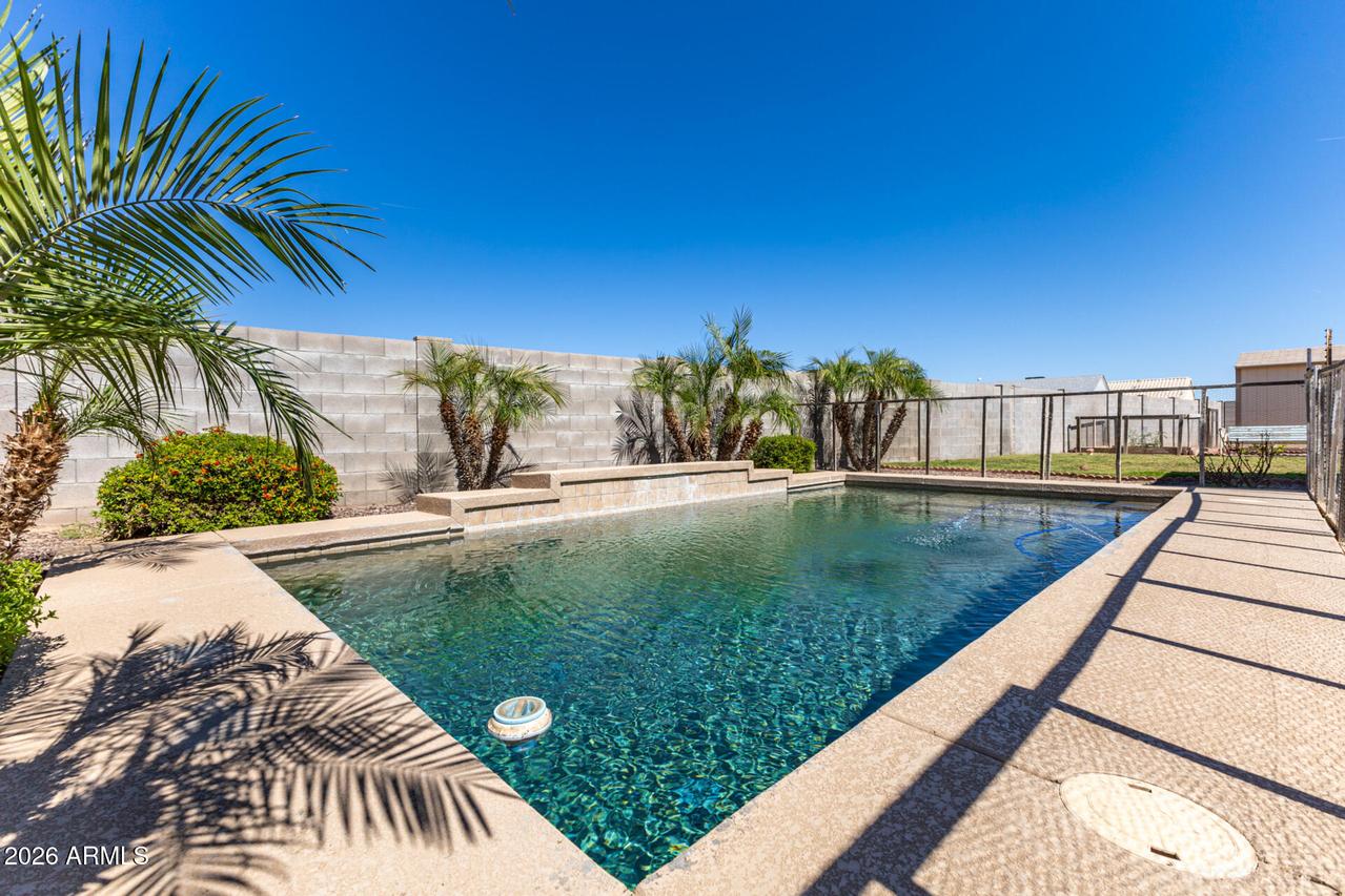 9382 W Tinajas Dr., Arizona City, AZ 85123