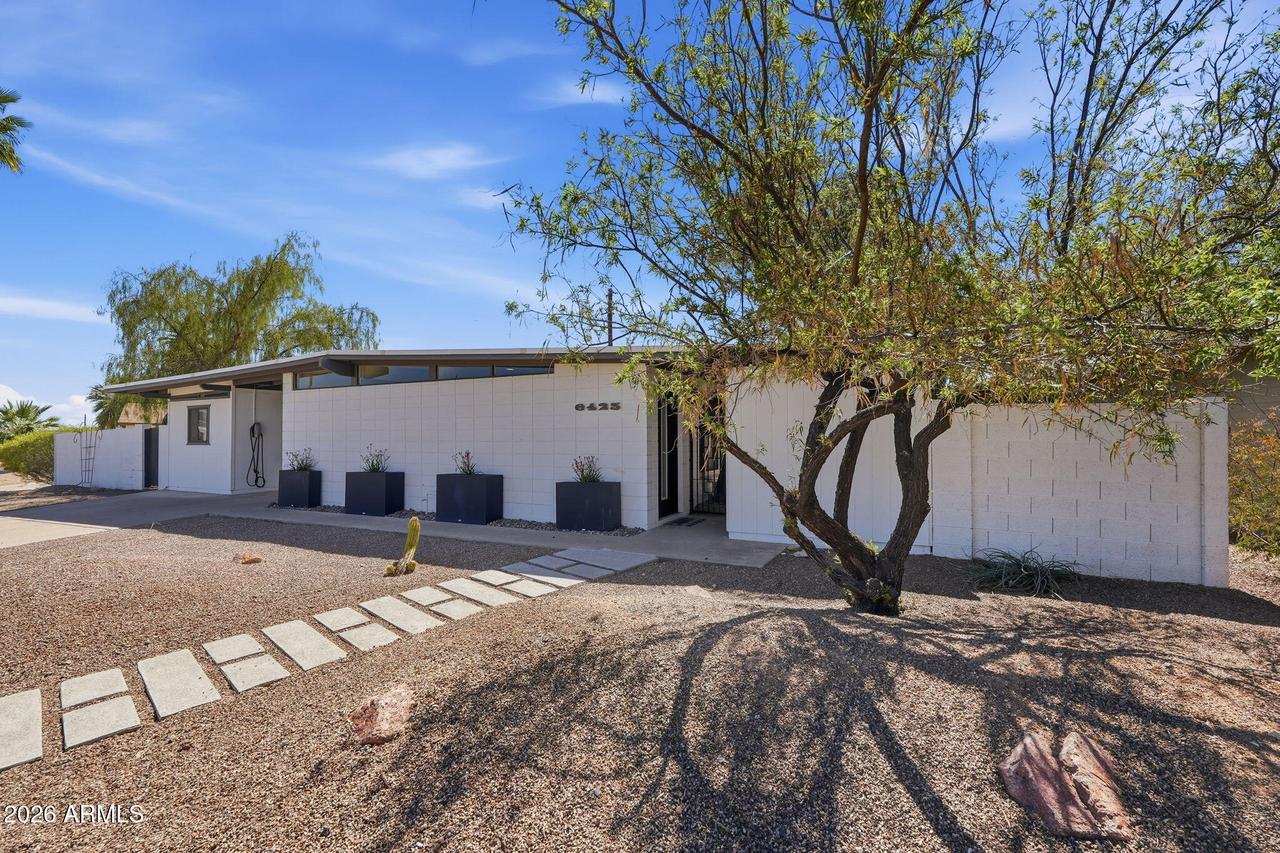 6425 E Parkview Dr., Scottsdale, AZ 85257