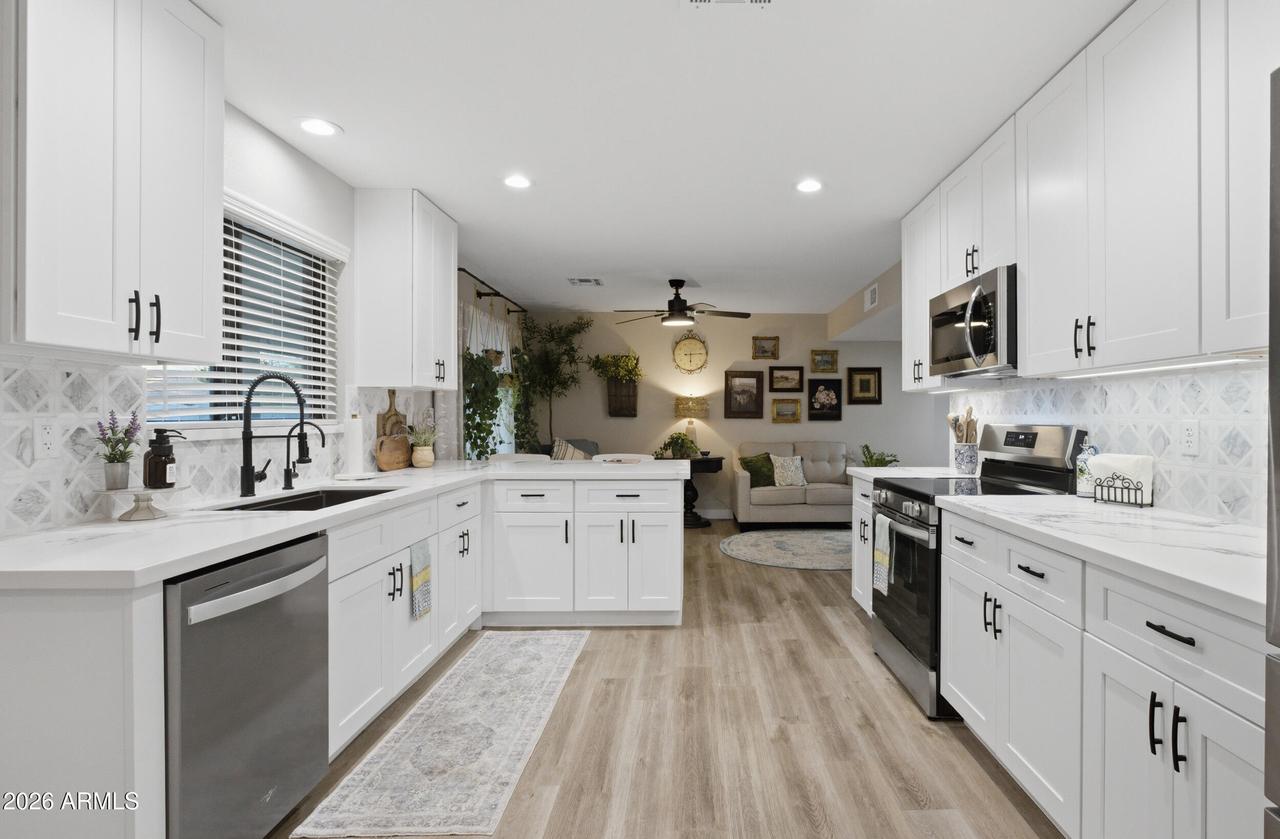 12618 W Paintbrush Dr., Sun City West, AZ 85375