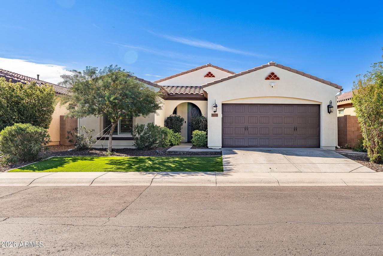 4421 E Saint John Rd., Phoenix, AZ 85032