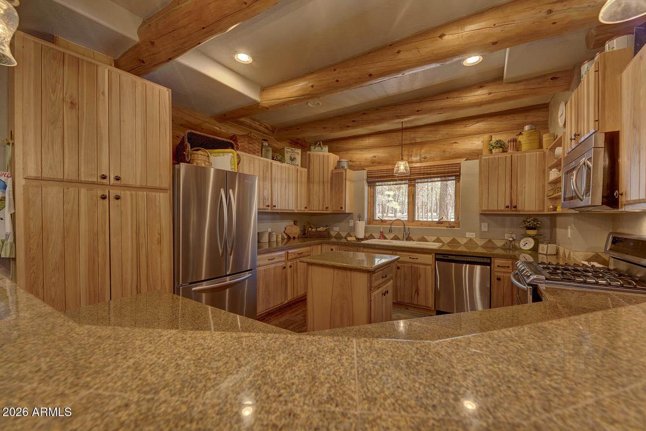 1352 Wagon Dr., Lakeside, AZ 85929