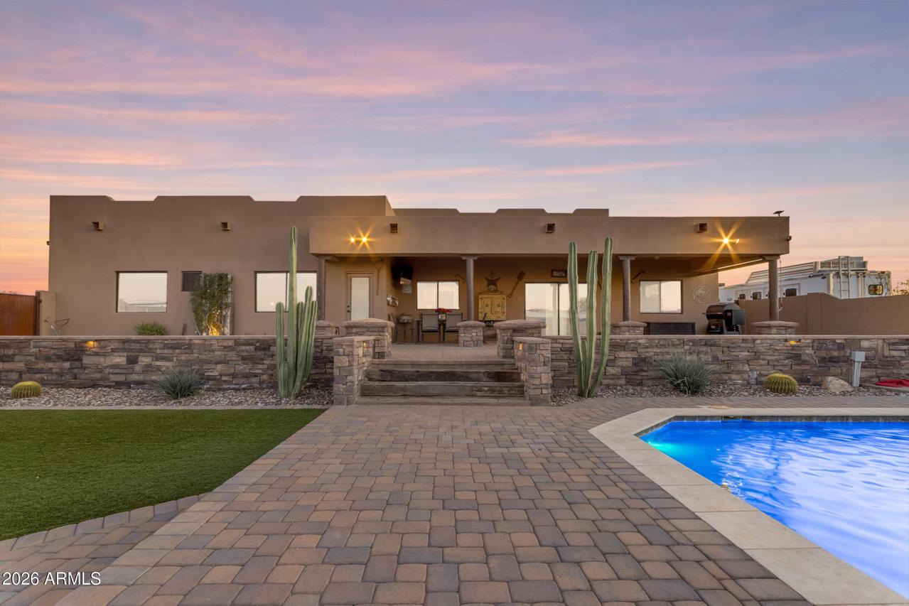 2258 W Silverdale Rd., San Tan Valley, AZ 85144