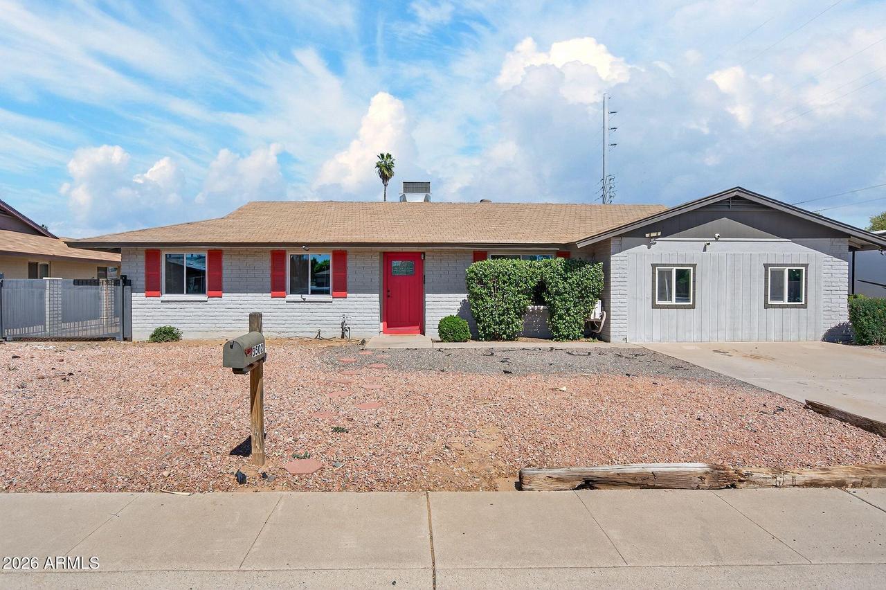 3502 W Cinnabar Ave., Phoenix, AZ 85051
