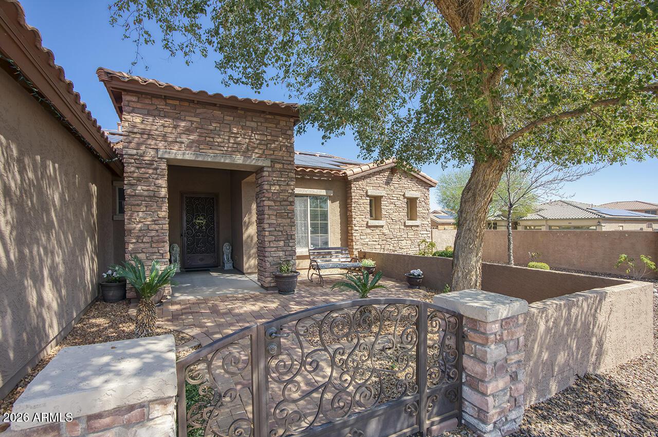 19326 W Medlock Dr., Litchfield Park, AZ 85340