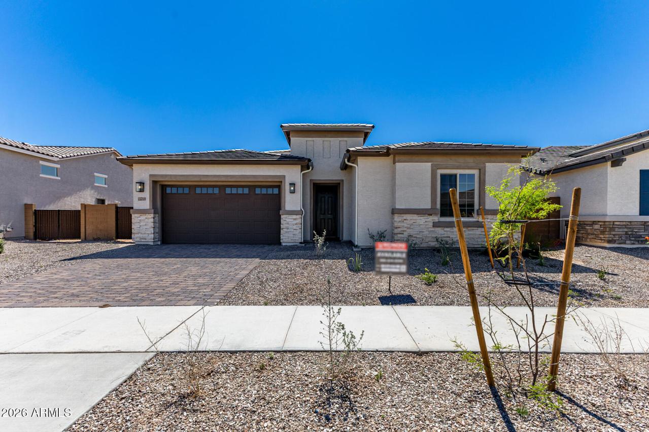 15769 W Desert Hollow Dr., Surprise, AZ 85387