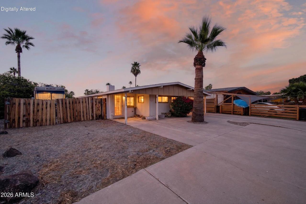 1771 S 74th St., Mesa, AZ 85209