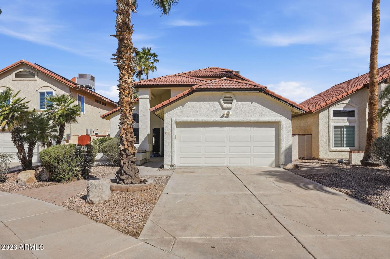 926 E Calle Del Norte St., Chandler, AZ 85225