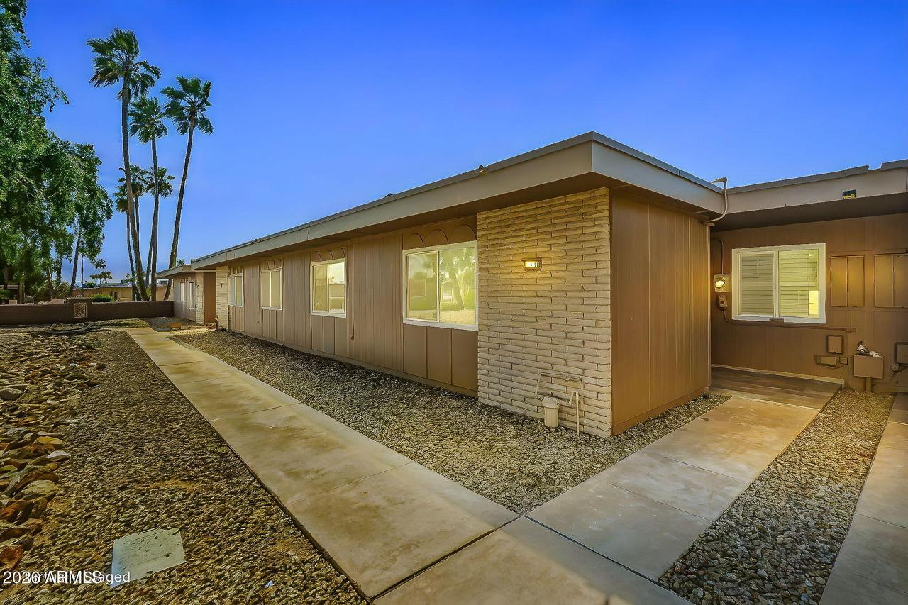 13810 N 111th Ave., Sun City, AZ 85351