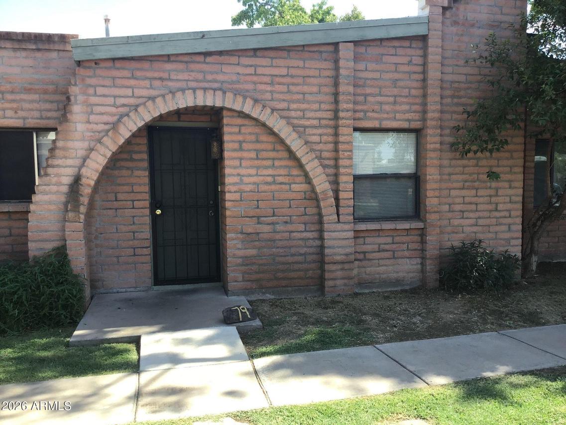 4409 E Hubbell St., Phoenix, AZ 85008