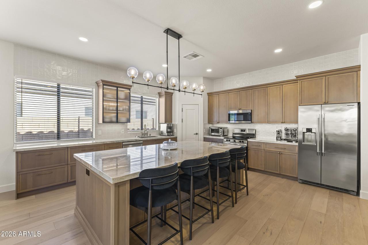 9418 W Salter Dr., Peoria, AZ 85382