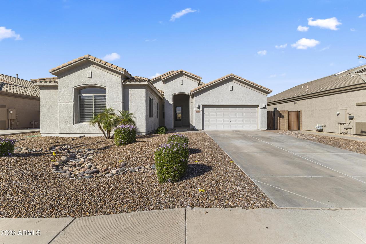 9418 W Salter Dr., Peoria, AZ 85382