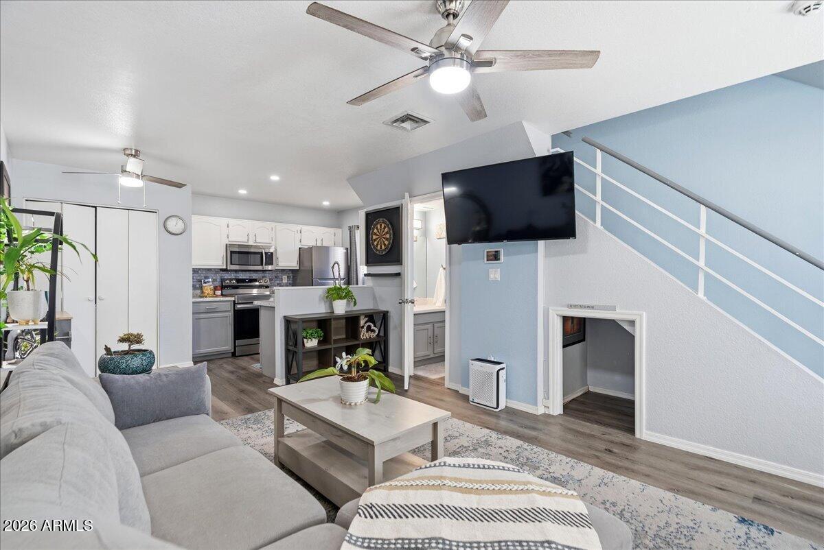 510 N Alma School Rd. #101, Mesa, AZ 85201