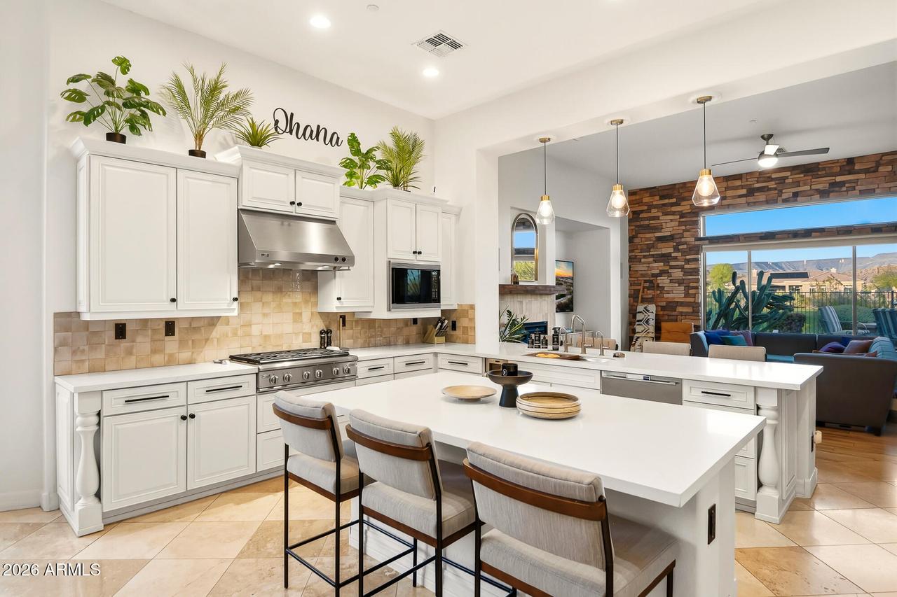 40425 N Candlewyck Ln., Anthem, AZ 85086