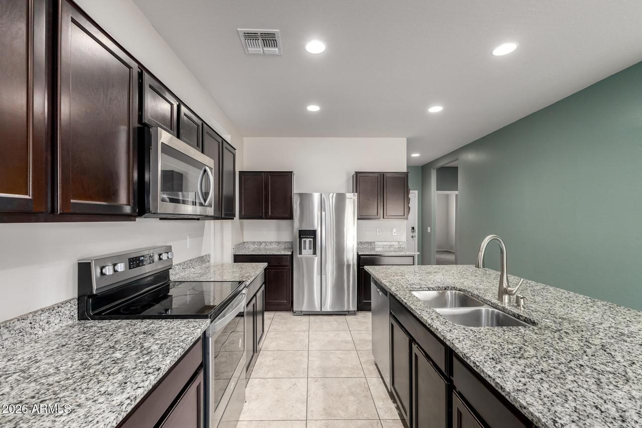 1194 E Tyler Ln., Casa Grande, AZ 85122