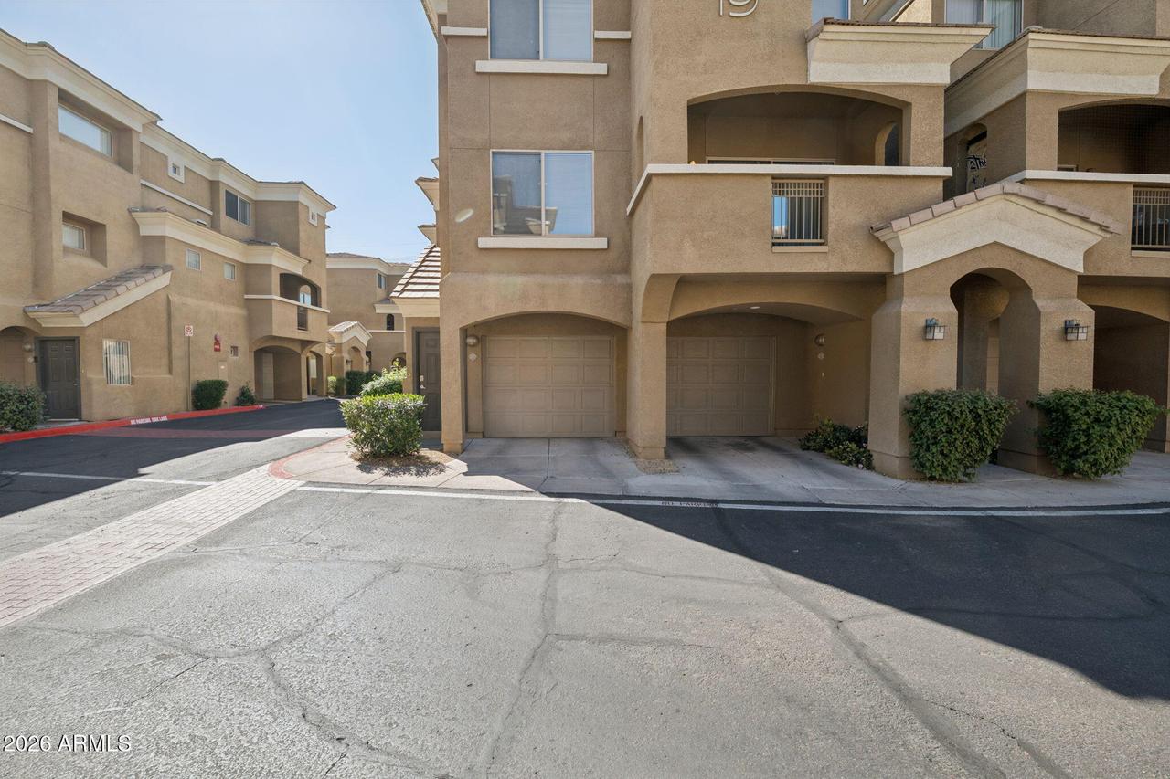 4644 N 22nd St. #2117, Phoenix, AZ 85016