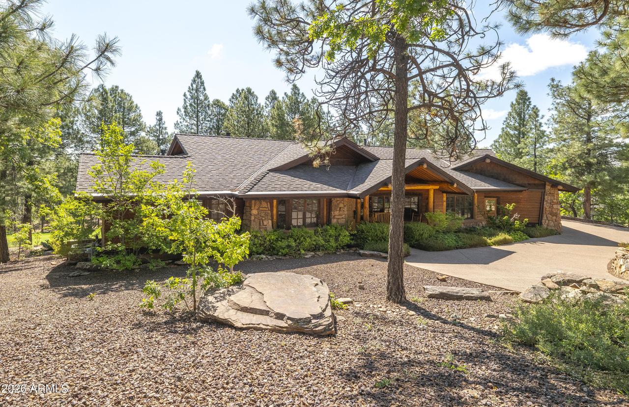 4560 S Saddle Horn, Flagstaff, AZ 86005