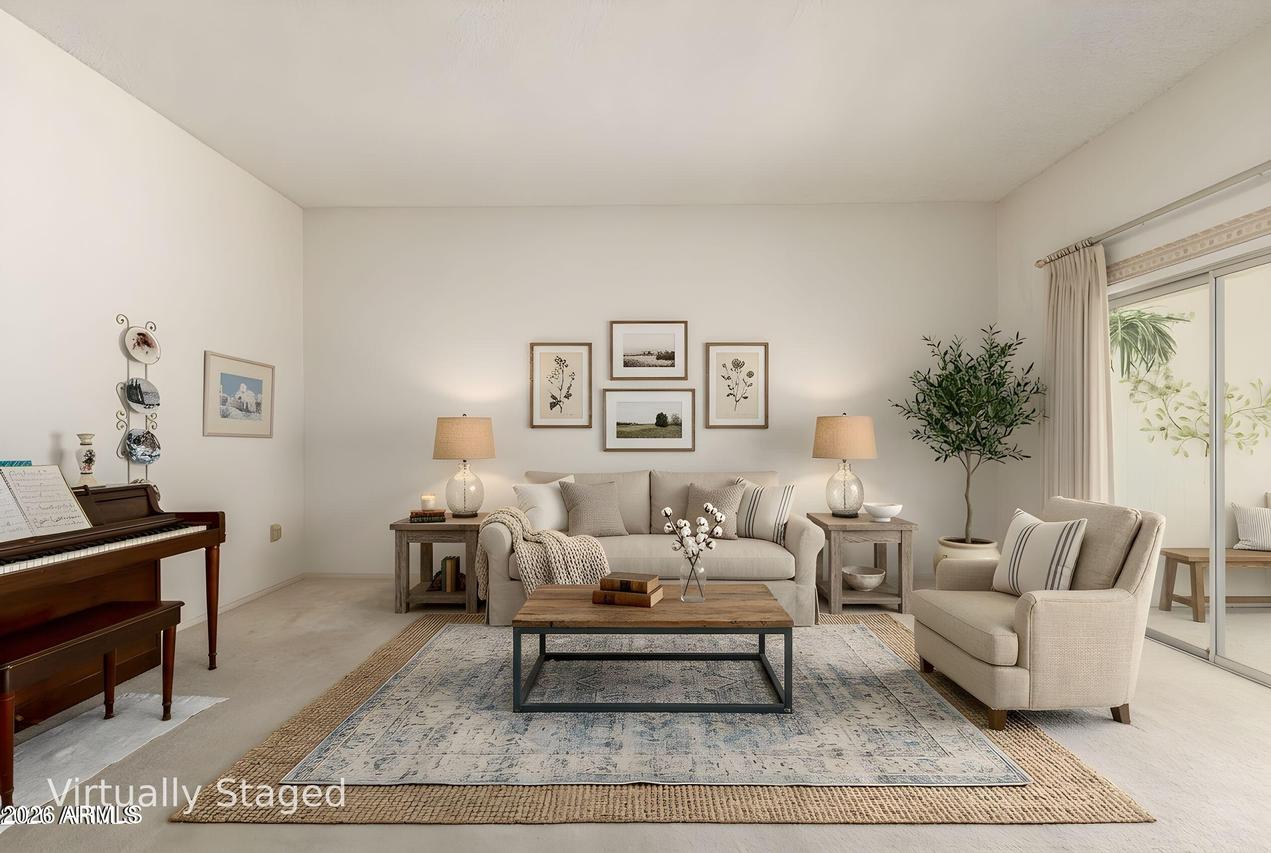 17218 N 106th Ave., Sun City, AZ 85373