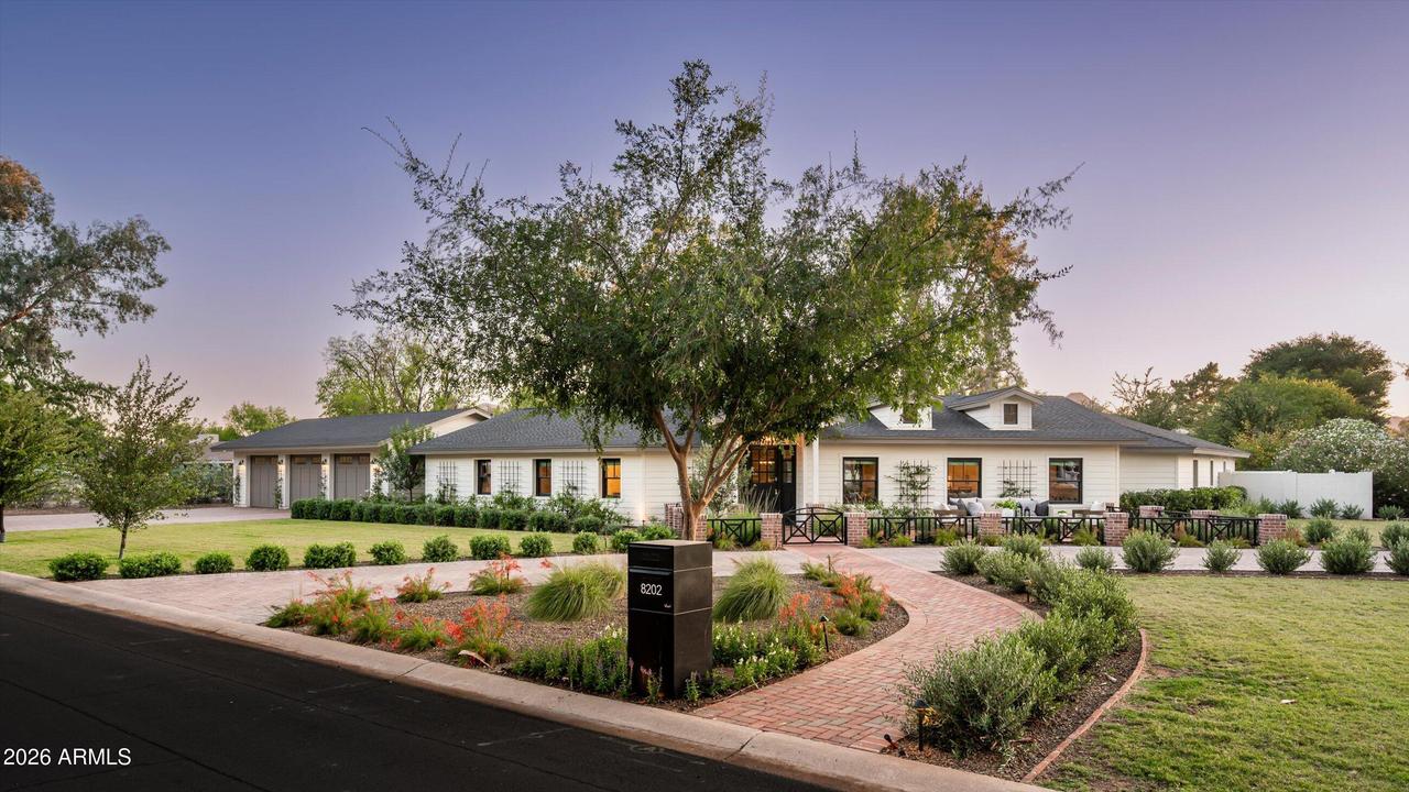 8202 N 74th Pl., Scottsdale, AZ 85258