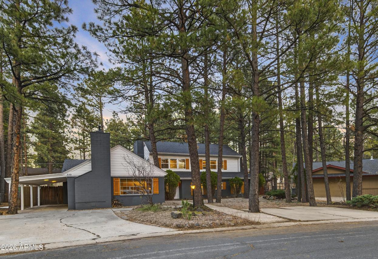 530 N Charles Rd., Flagstaff, AZ 86001