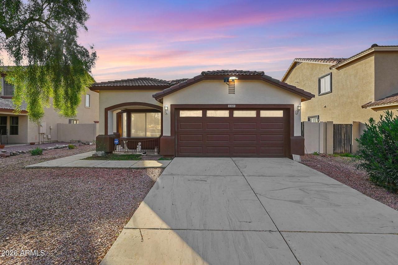 8109 W Globe Ave., Phoenix, AZ 85043