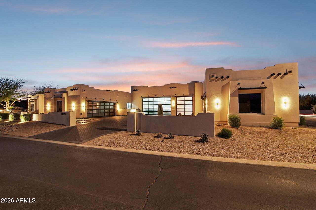 18190 W Santa Alberta Ln., Goodyear, AZ 85338