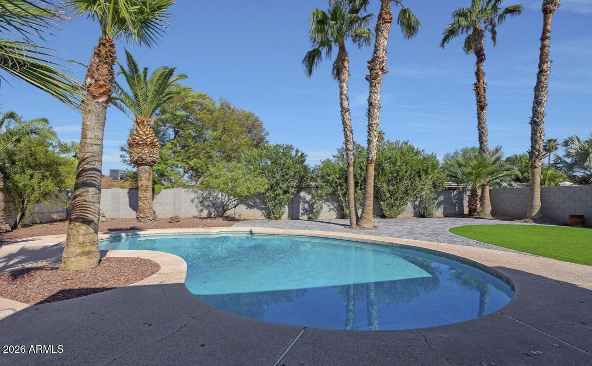 2546 W Jacinto Cir., Mesa, AZ 85202