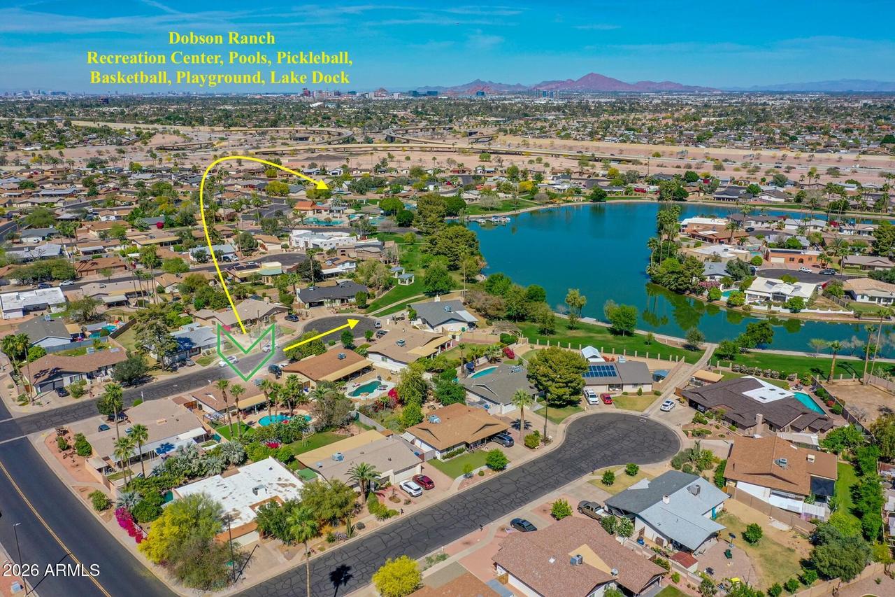 2546 W Jacinto Cir., Mesa, AZ 85202