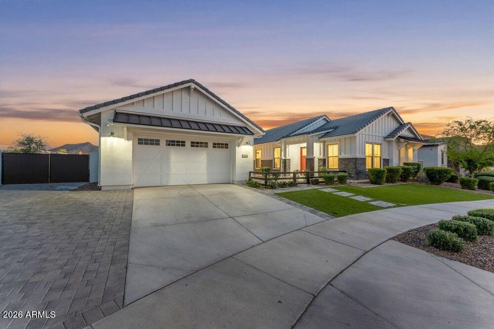 20717 E Pummelos Rd., Queen Creek, AZ 85142