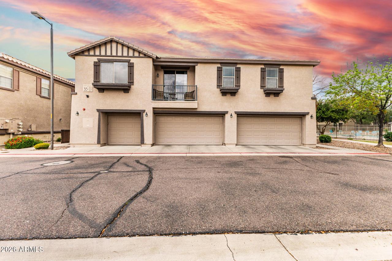 1255 S Rialto #104, Mesa, AZ 85209
