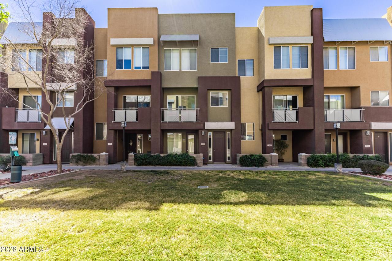 6605 N 93rd Ave. #1030, Glendale, AZ 85305