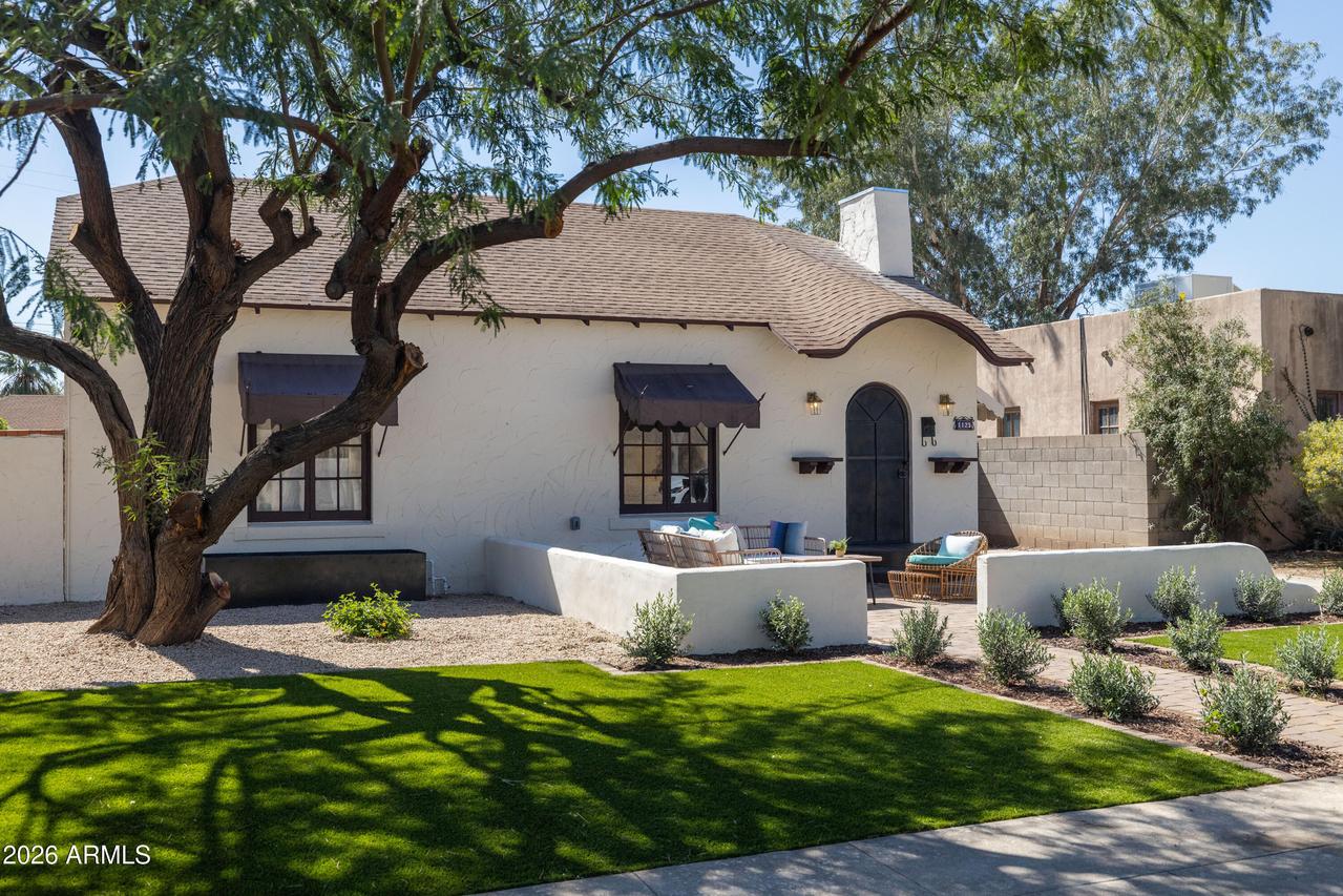 1125 W Latham St., Phoenix, AZ 85007