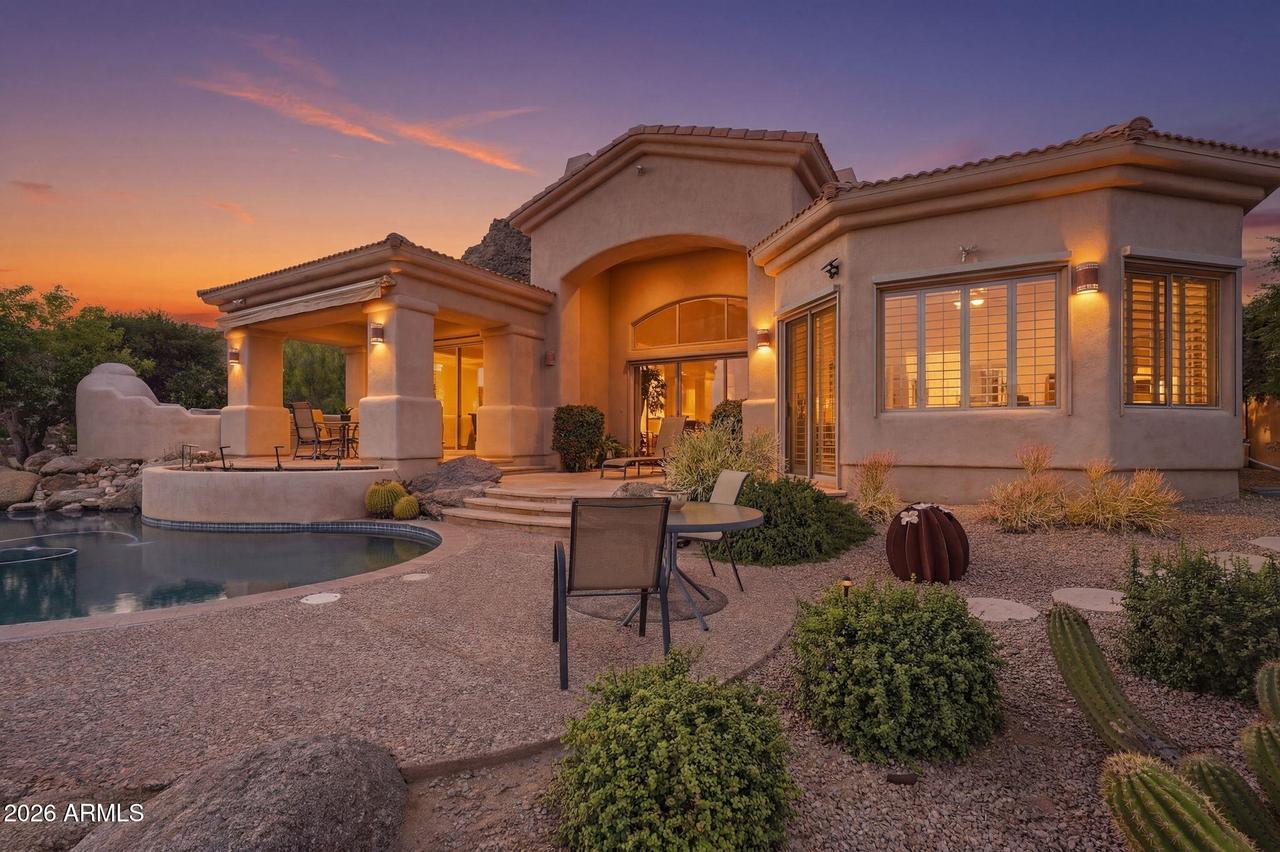 11035 E Juan Tabo Rd., Scottsdale, AZ 85255