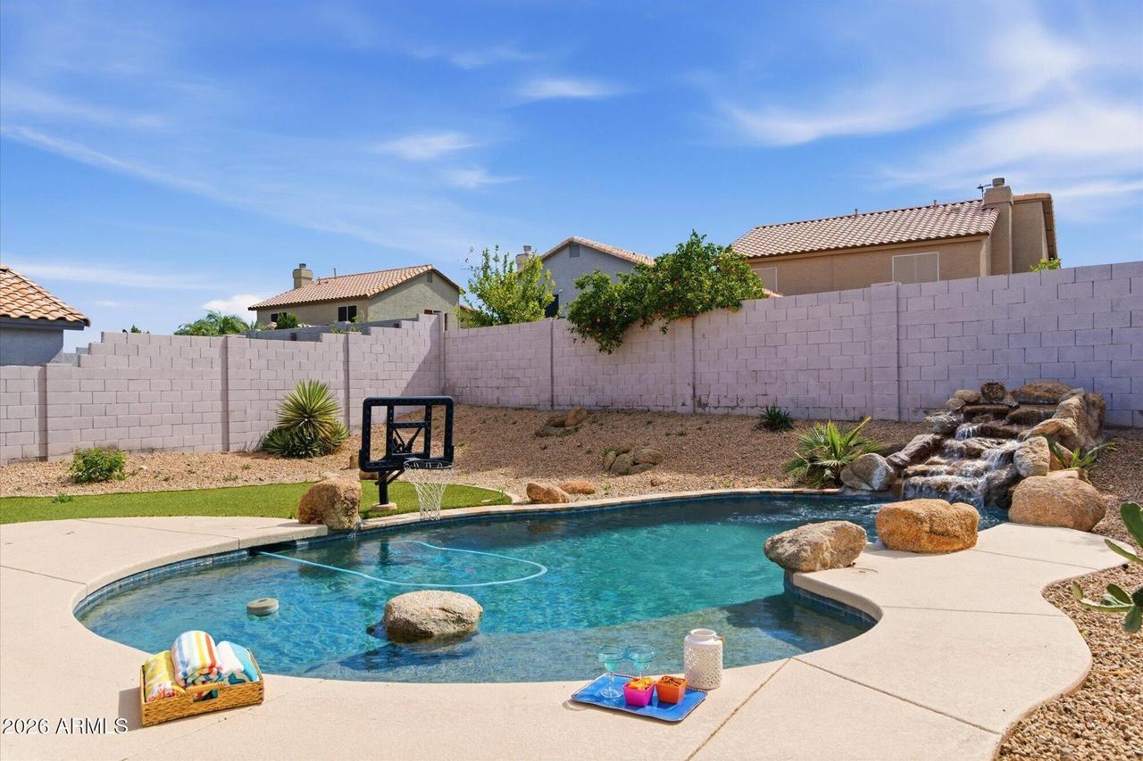 1723 E Blackhawk Dr., Phoenix, AZ 85024