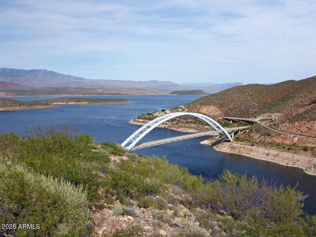 131 E Spring Creek Dr., Roosevelt, AZ 85545