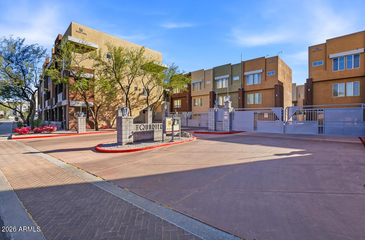 6745 N 93rd Ave. #1124, Glendale, AZ 85305