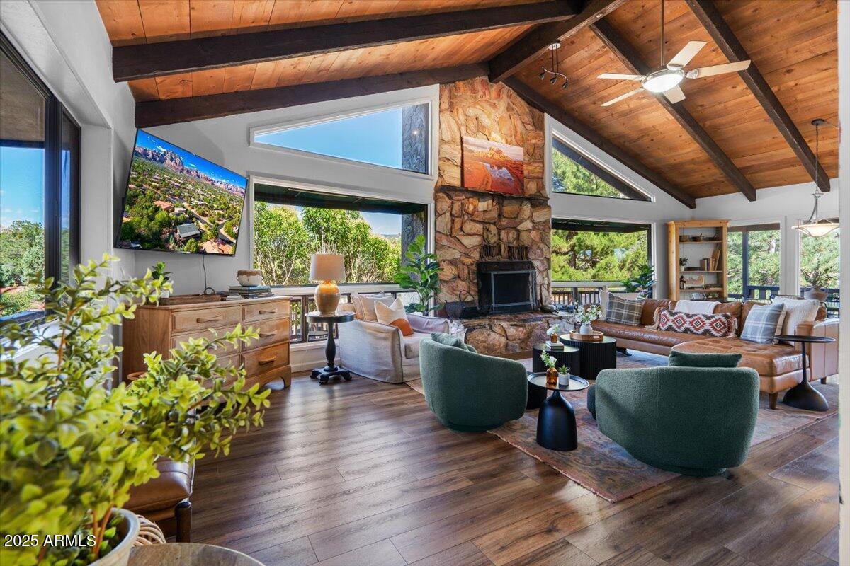 2305 Roadrunner Rd., Sedona, AZ 86336