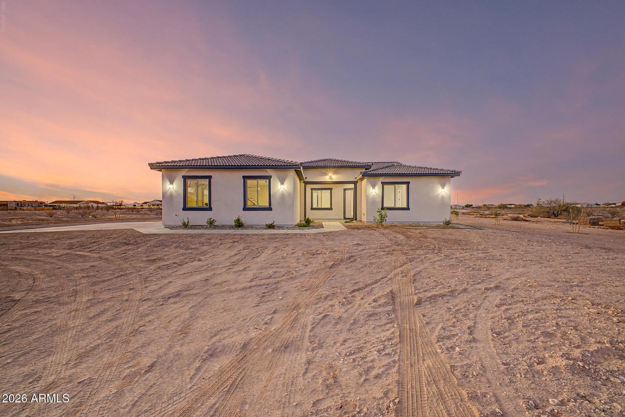 36826 W Osborn Rd., Tonopah, AZ 85354