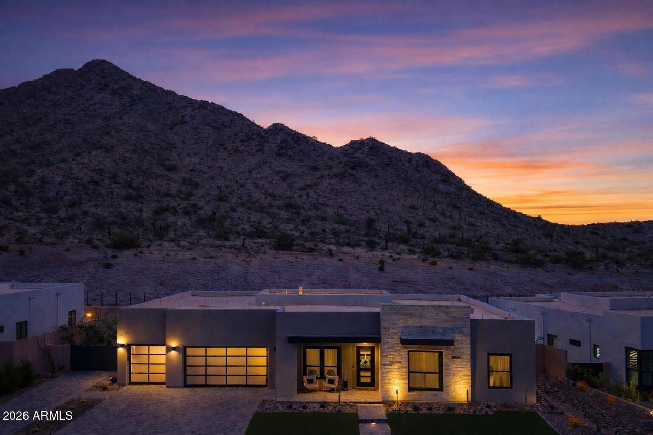 33930 N Borgata Tr., San Tan Valley, AZ 85144