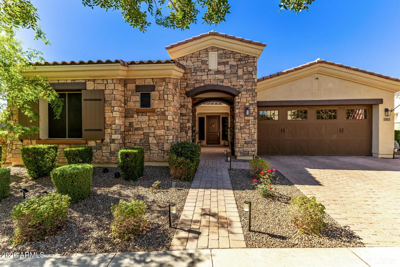 25822 N 20th Ave., Phoenix, AZ 85085