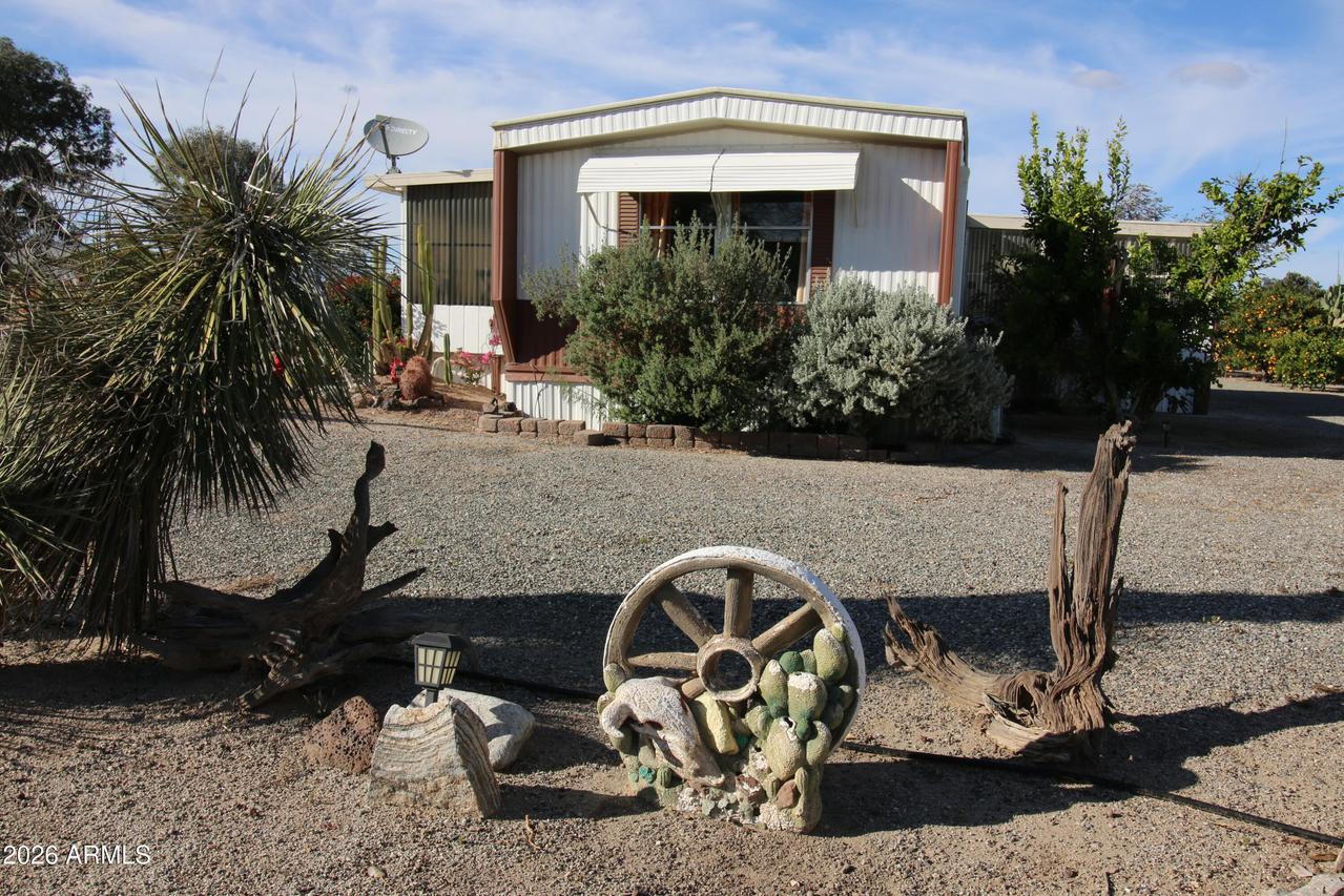 39919 S Dakota Way, Salome, AZ 85348