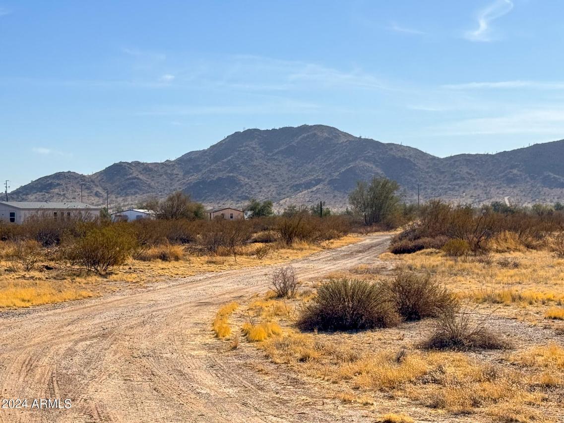 N Silver Dog Way 2 Acres #-, Maricopa, AZ 85138