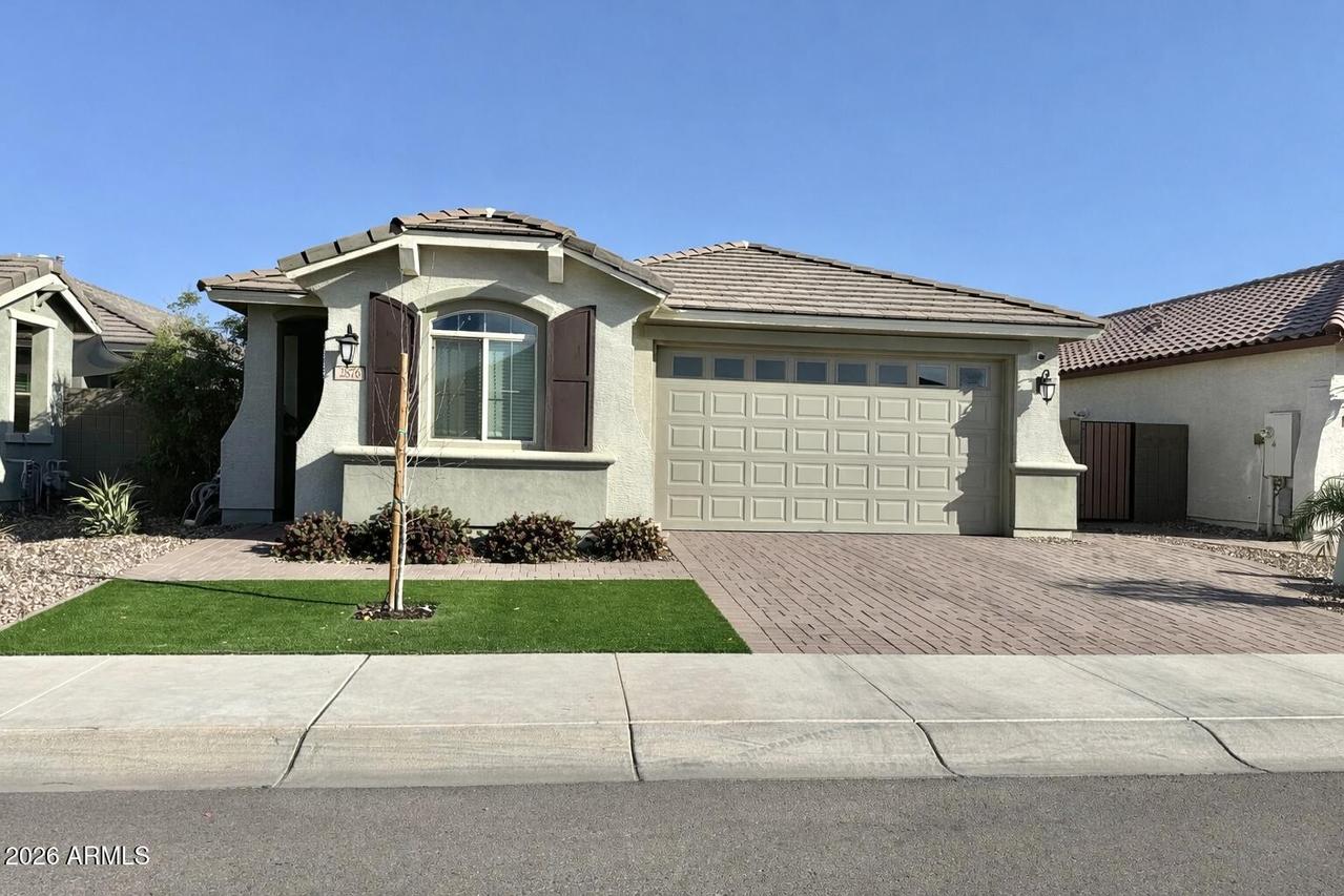 2876 W Lyman Dr., San Tan Valley, AZ 85144