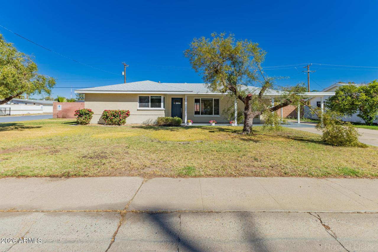 3930 E Oak St., Phoenix, AZ 85008
