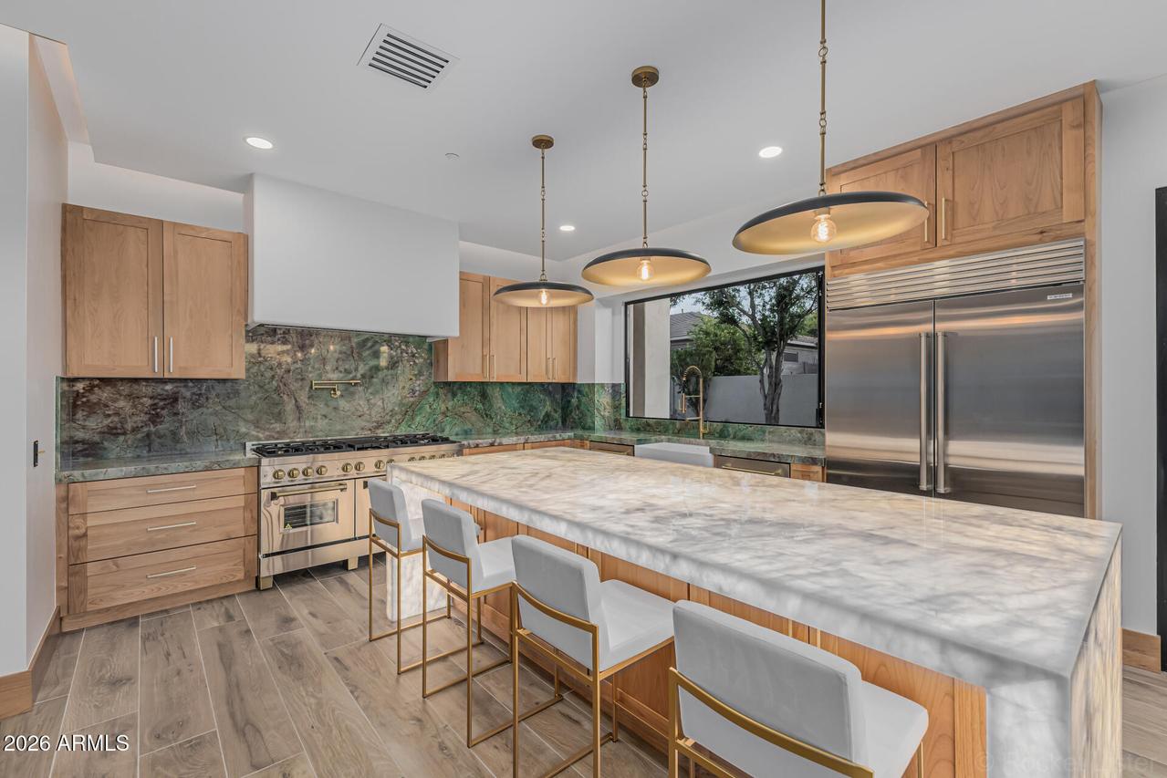 10959 E Kora Ln., Scottsdale, AZ 85255